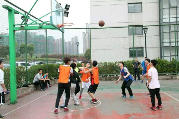 阿尔巴尼亚VS以色列直播_阿尔巴尼亚VS以色列直播免费观看_11月13日 03：45 世预赛欧洲区G组 阿尔巴尼亚vs以色列