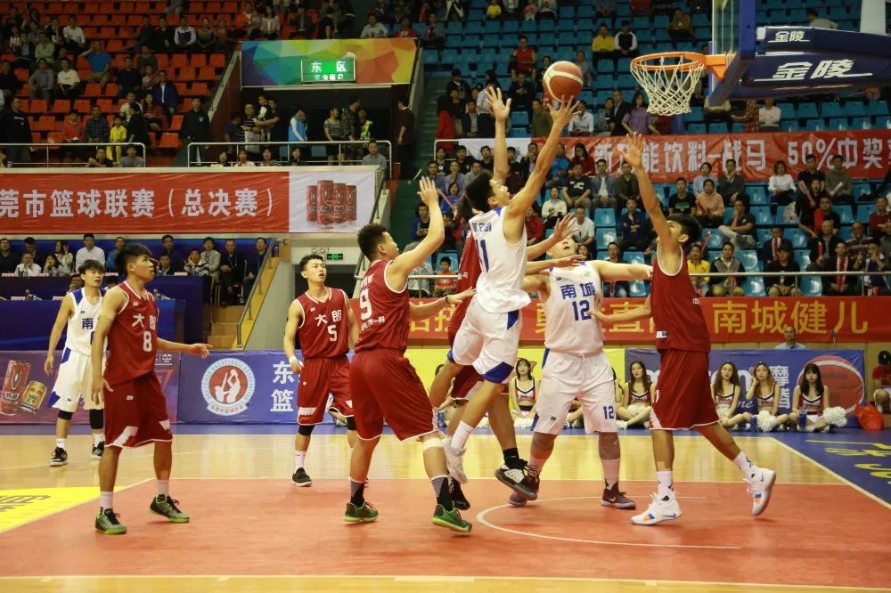尼克斯VS马刺直播_尼克斯VS马刺免费高清直播_马刺vs尼克斯！谷歌首页logo已经更新为NBA总决赛主题设计
